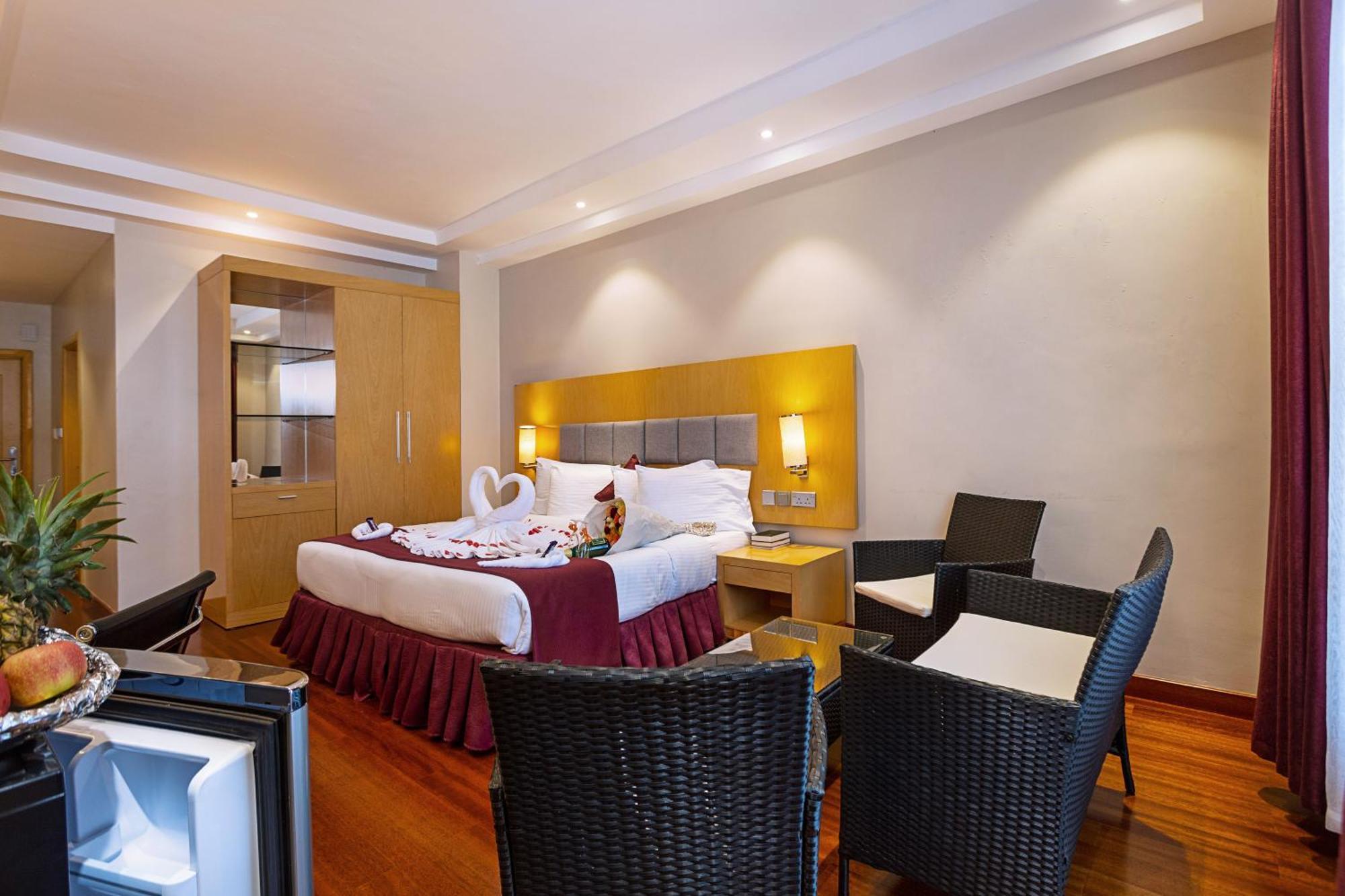 מארו Three Steers Hotel מראה חיצוני תמונה