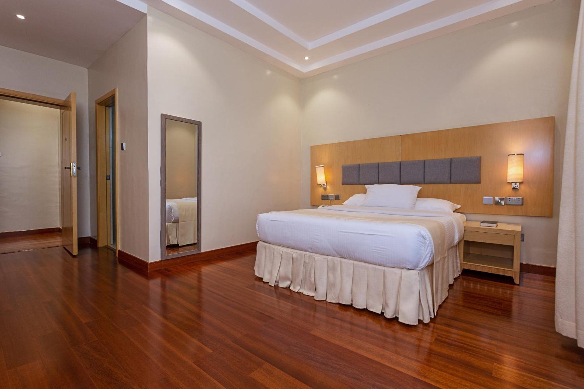 מארו Three Steers Hotel מראה חיצוני תמונה