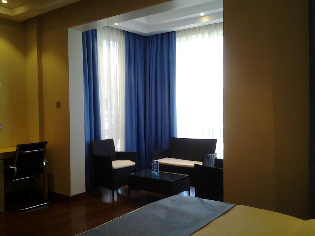 מארו Three Steers Hotel מראה חיצוני תמונה
